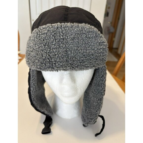 BioDomes Black Microfiber Trapper Hat with Faux Fur Lining – Warm Winter Cap - Picture 2 of 6